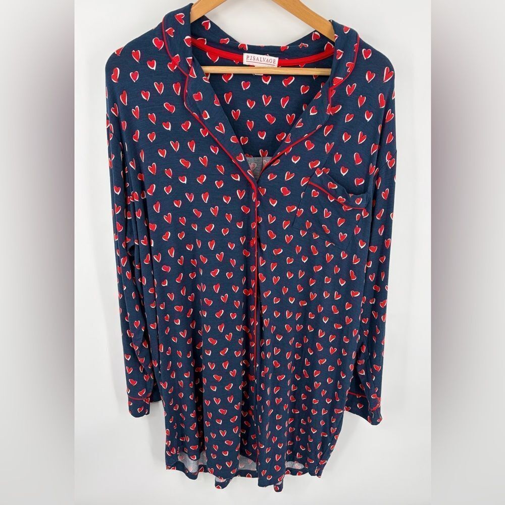 PJ salvage women’s love you more navy heart night shirt plus size 2X